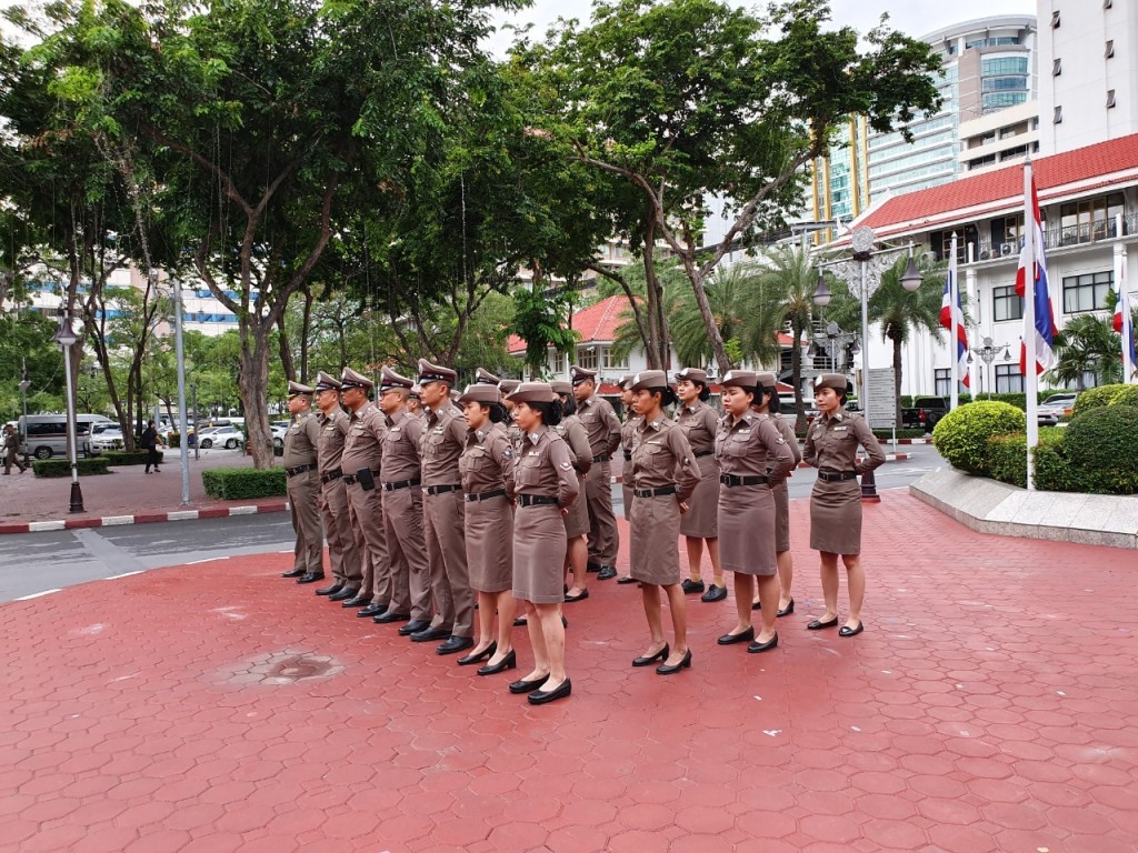 line_152557585305403