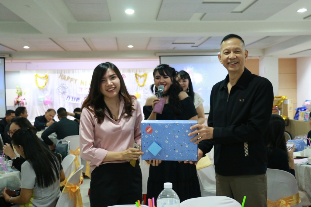 เลี้ยงปีใหม่1_๑๘๐๒๑๘_0071